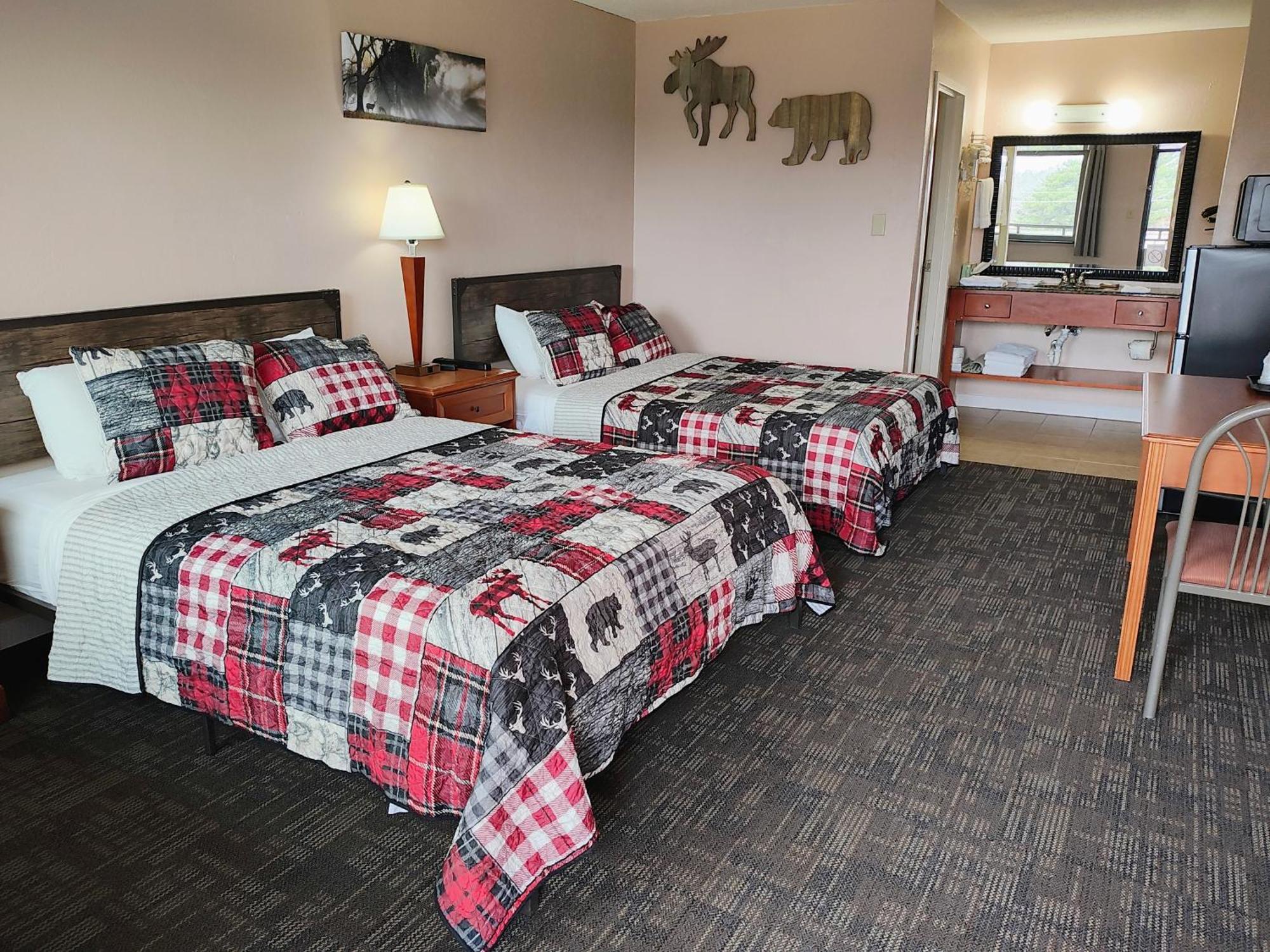 The Lodge At Russell - Russell Inn 部屋 写真